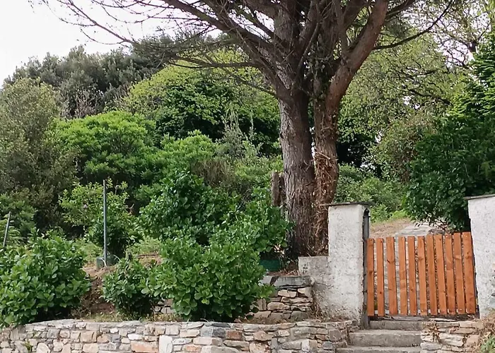 Vakantiehuis So Simple Guest House,mouresi *