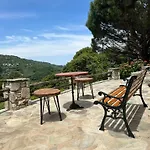 Σπίτι διακοπών So Simple Guest House,mouresi
