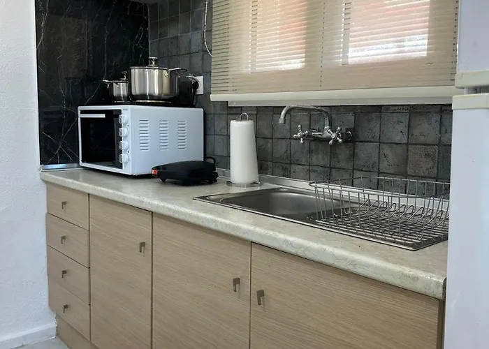 So Simple Guest House,mouresi Mouresi